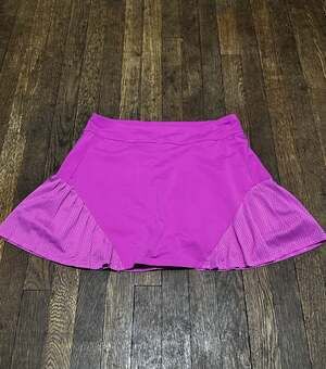 Under Armour HeatGear Women's Purple Mesh Flounce Tennis Golf Skort Size Small